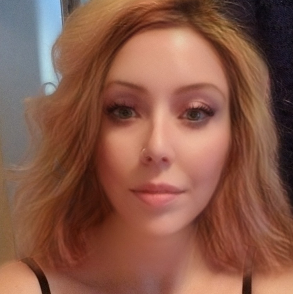 Meet your Posher, Adrien